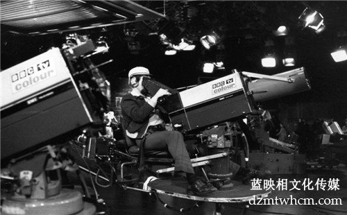 北京創(chuàng)意廣告片拍攝角度有哪些選擇特征？
